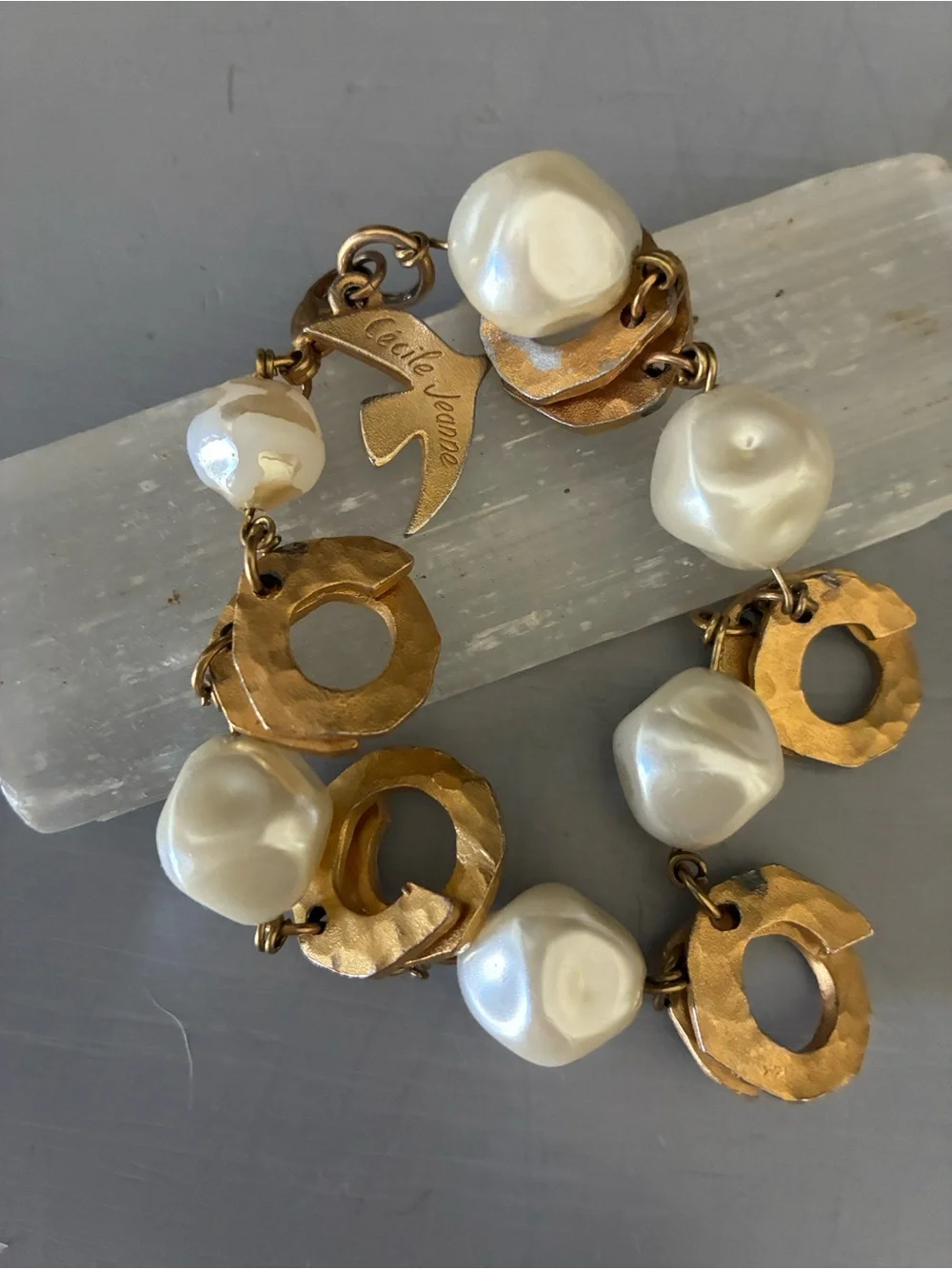 Gold-tone & Pearl Link Bracelet Cecile Jeanne Paris